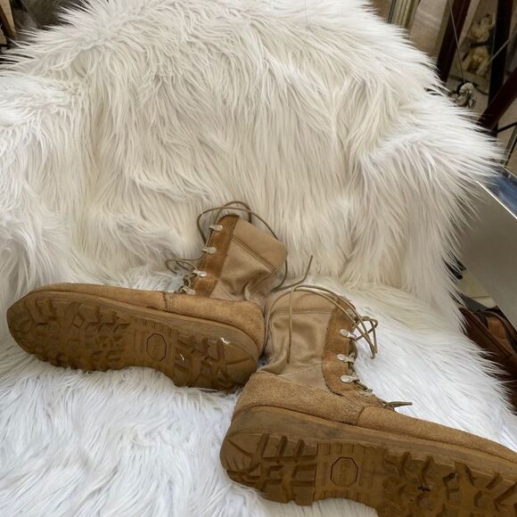 Vibram tan army military combat boots 7R main image 10